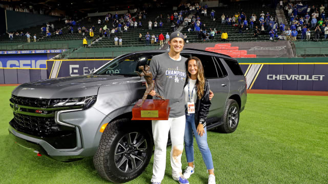 Jorge Soler wins 2021 World Series MVP