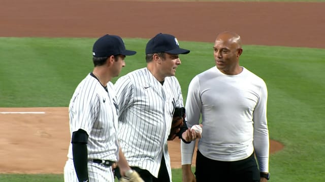 Mariano Rivera Wearing Jackie Robinson's 42 to the End - The New