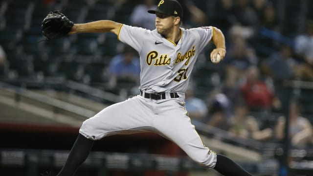 Photo: Pirates and White Sox Benches Clears During Brawl - PIT2023040923 