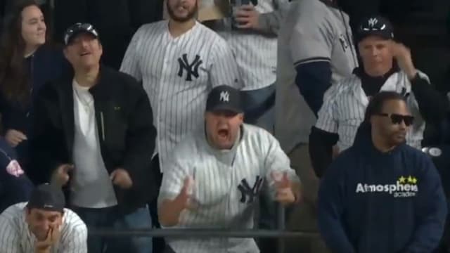 Dodgers fans dive in trash can for Gavin Lux's homer