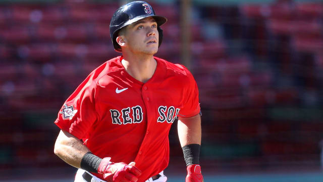 Welcome to the bigs: Dalbec HRs in debut