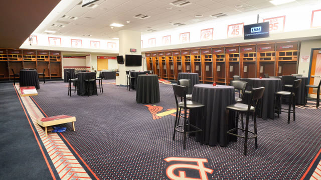 Cardinal sale clubhouse store