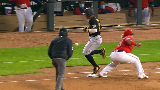 Wilmer Difo ruled out on interference 