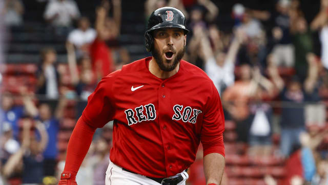 Travis Shaw hits walk-off grand slam for Red Sox