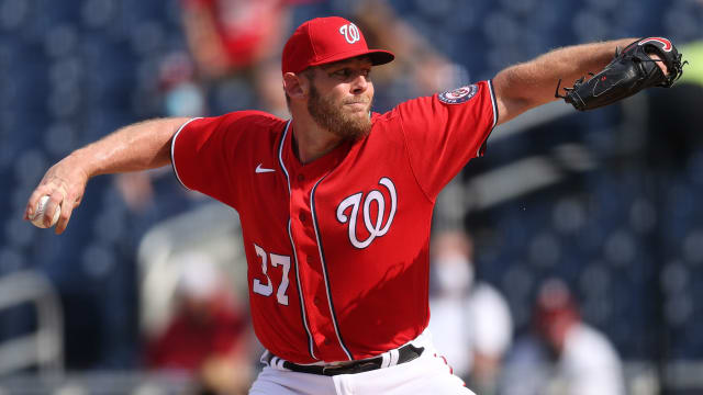 Local Barber Gives Juan Soto First Haircut After San Diego Padres Deal 