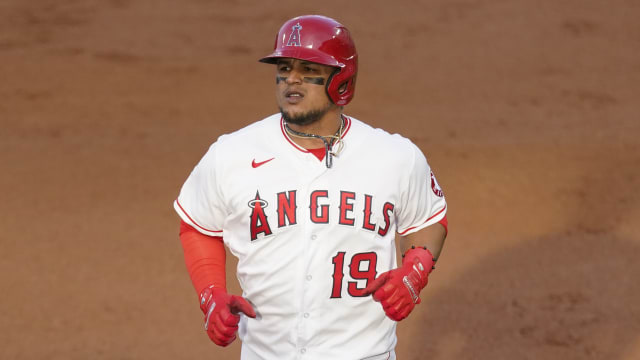 Angels place Juan Lagares, Max Stassi on injured list