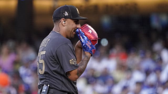 Nolan Arenado y José Treviño son guantes de platino - El ExtraBase