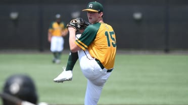 Hurd continues strong debut year with 10-K, 1-hit start