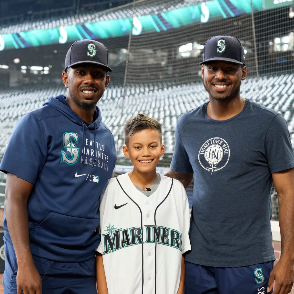 Seattle Mariner's Hometown Nine Fellowship Program Launches Second