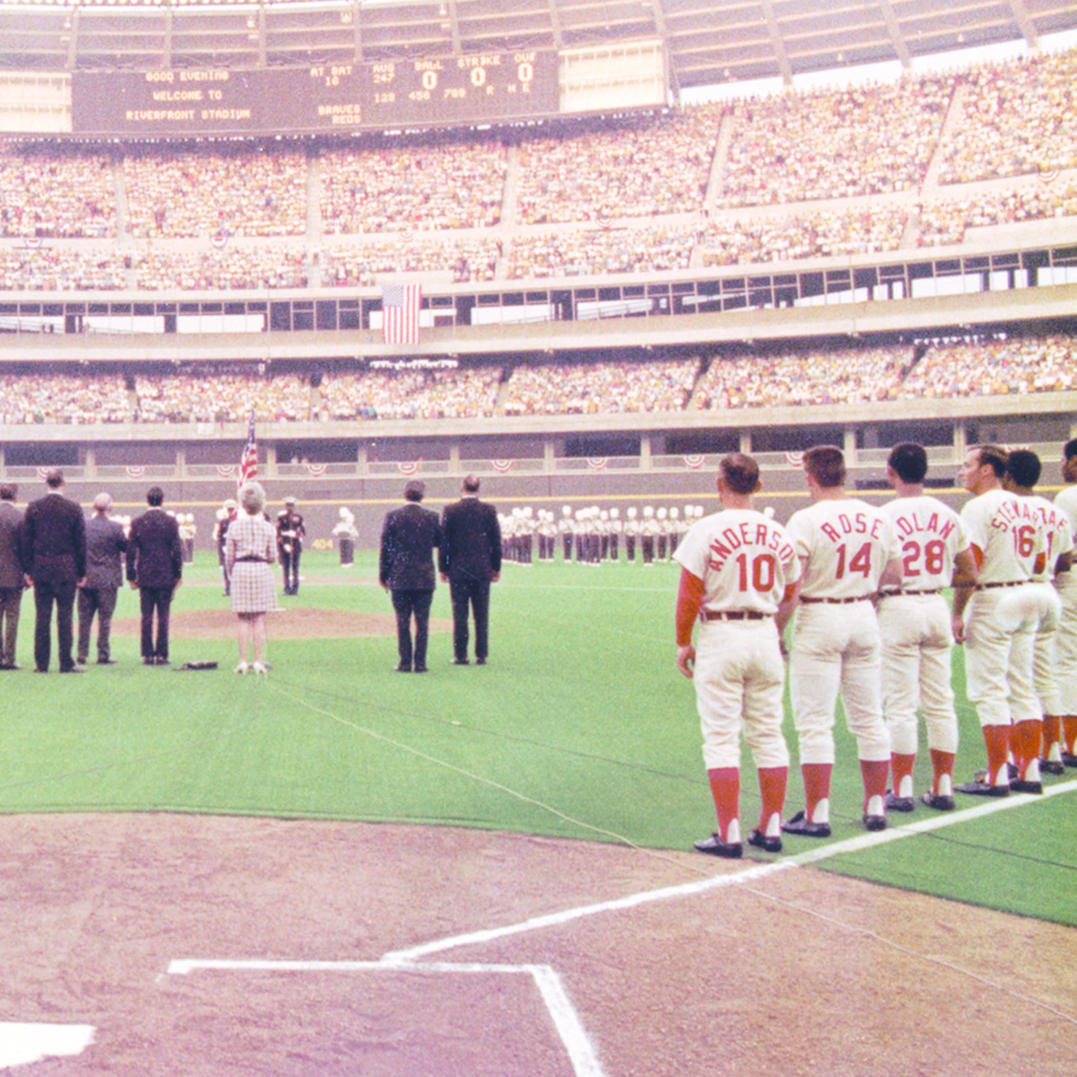 Cincinnati Reds - The Reds were the first team to wear green