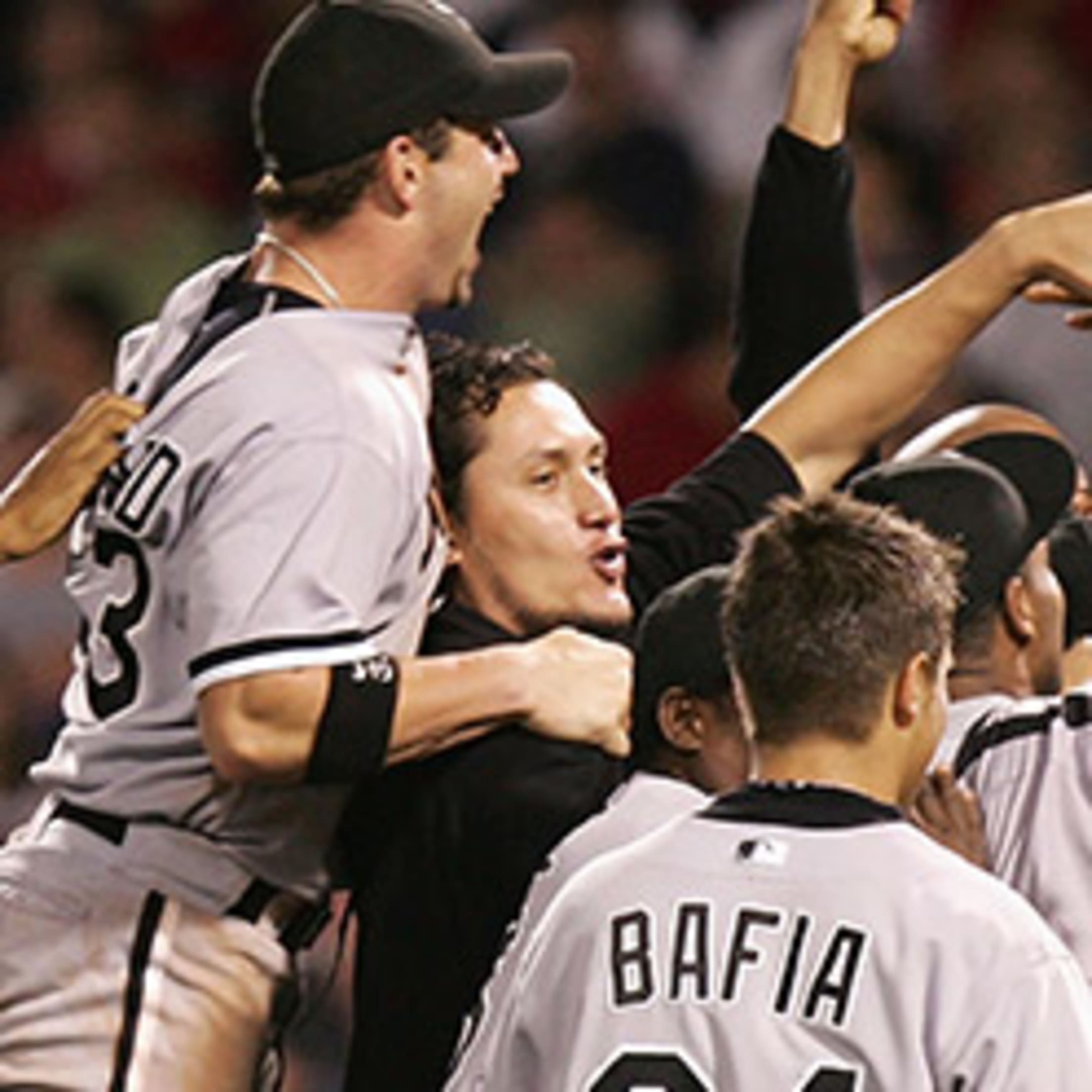 White Sox win 2005 ALDS, 10/07/2005