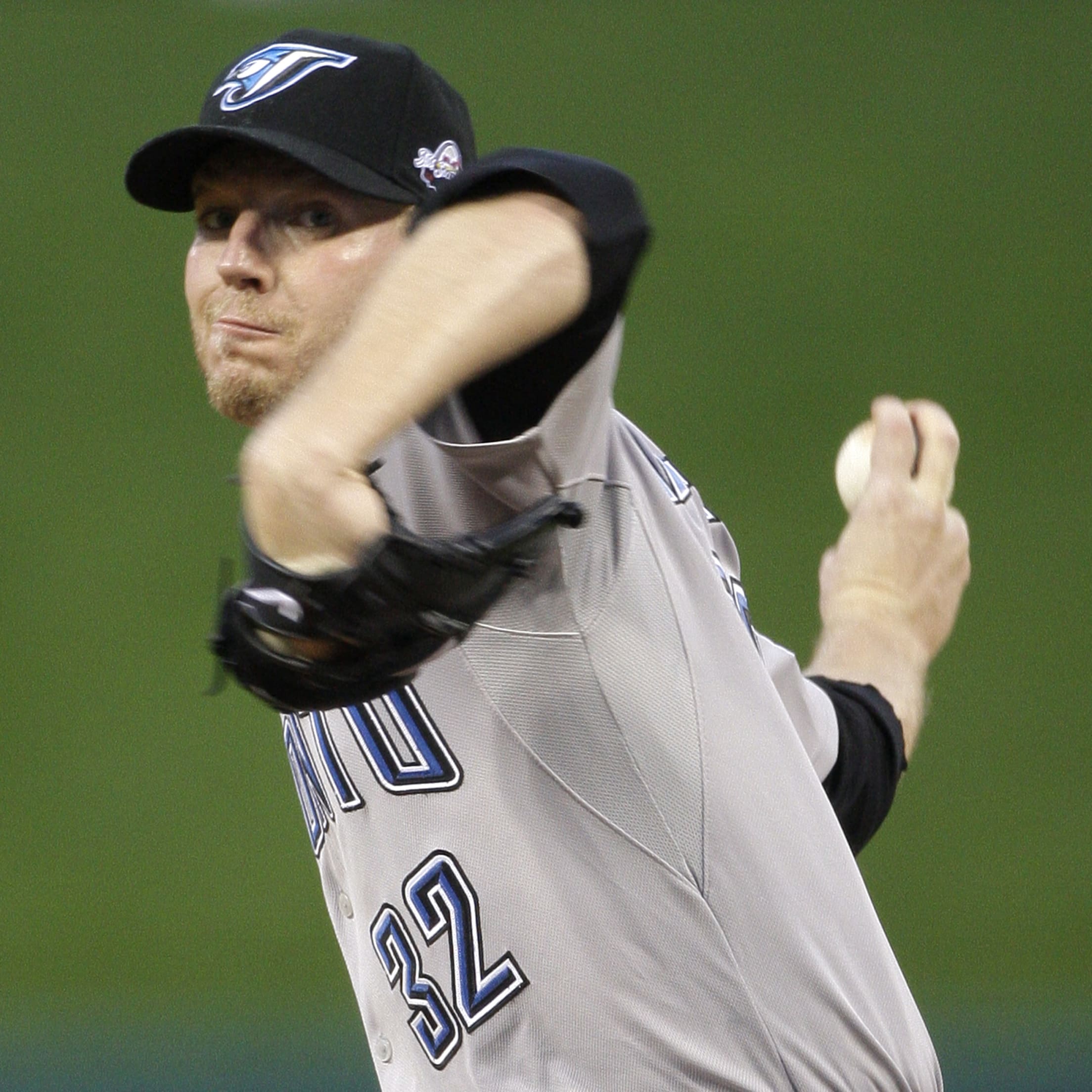 Blue Jays to Retire Number, Wear Patch for Roy Halladay