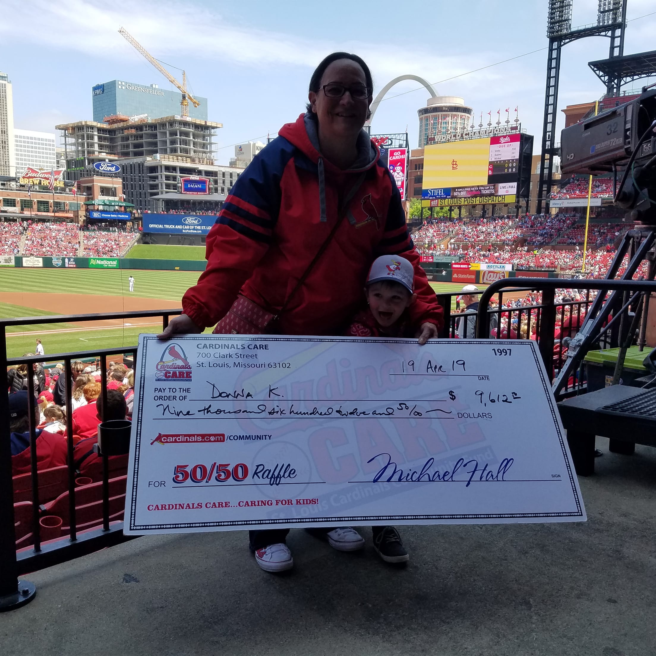 cardinals-care-50-50-raffle-winner-photos-st-louis-cardinals