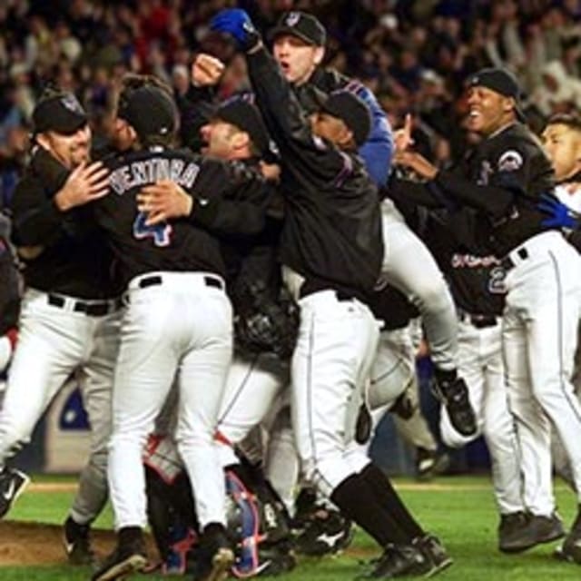 2000 Postseason History | MLB.com