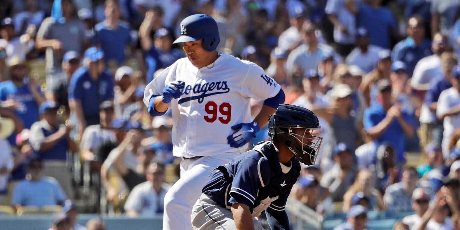 Dodgers score 14 in regular season home finale