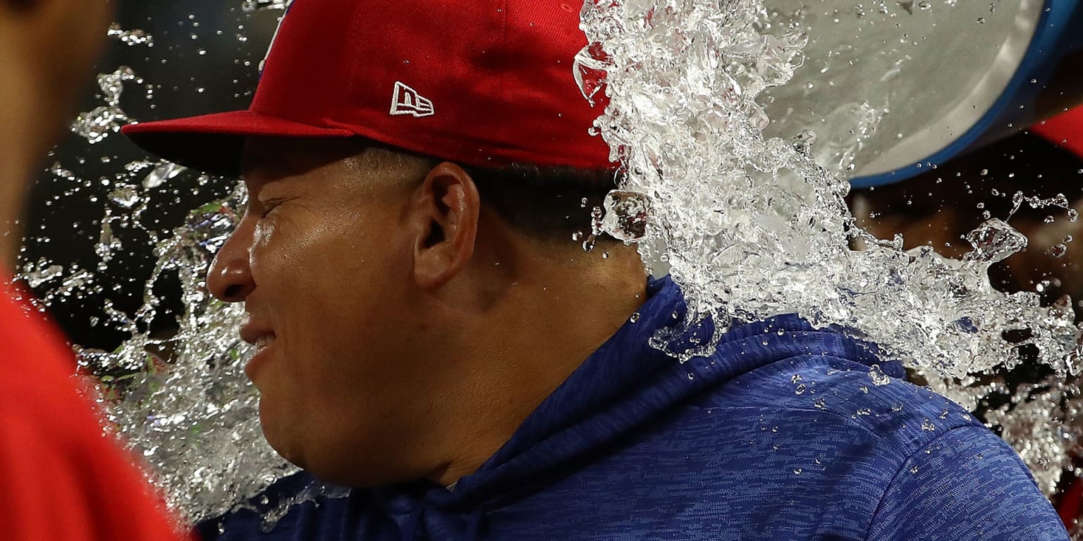 Bartolo Colon wants to become winningest Latin American pitcher