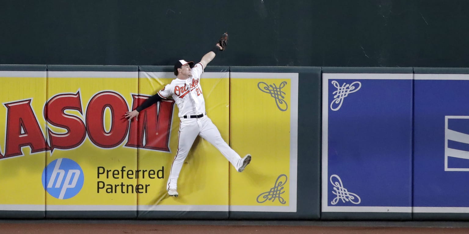 4 takeaways as Astros avoid Red Sox sweep behind Trey Mancini's homer