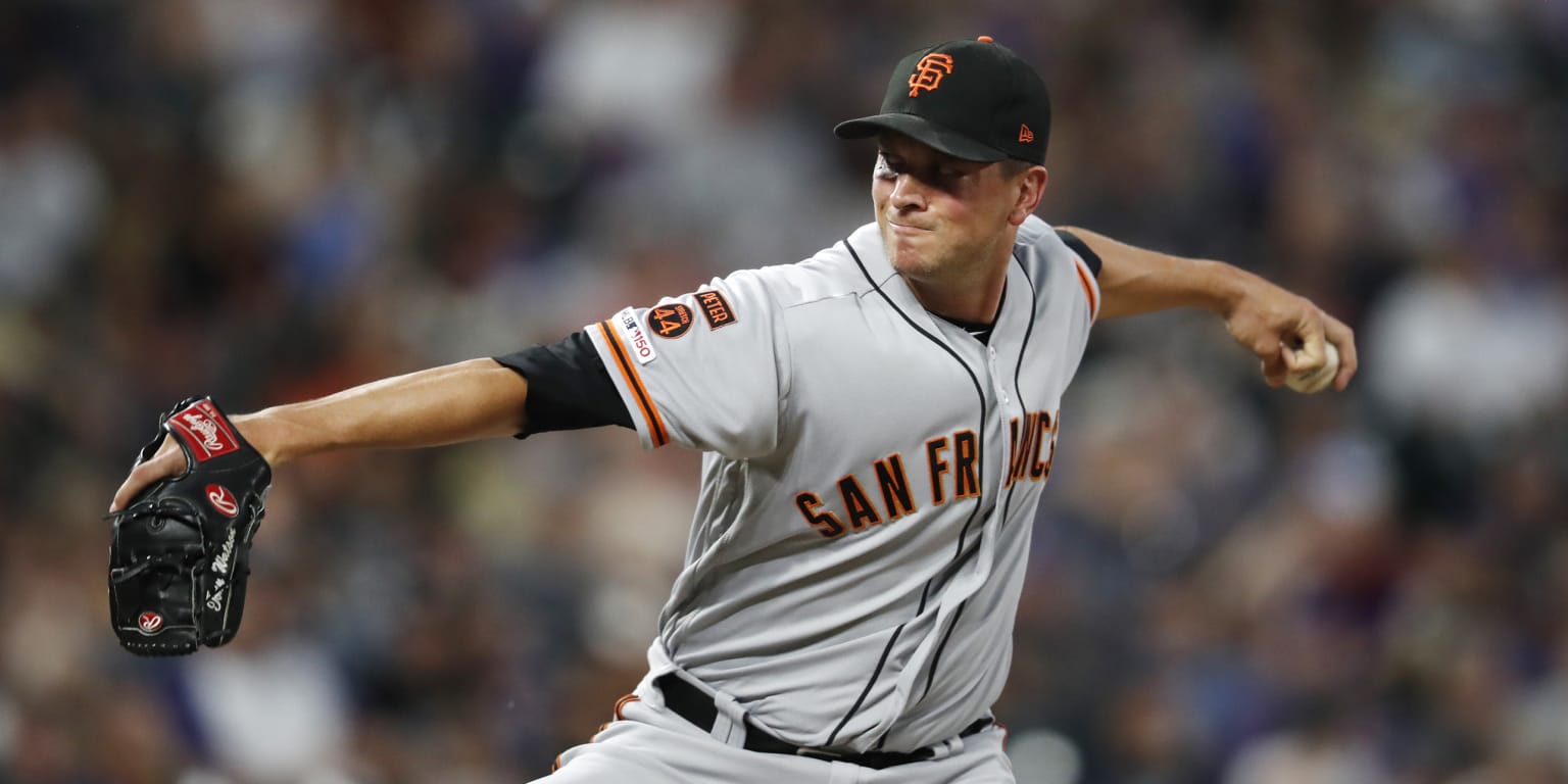 Giants' Logan Webb 'a little sore' after exiting with back tightness