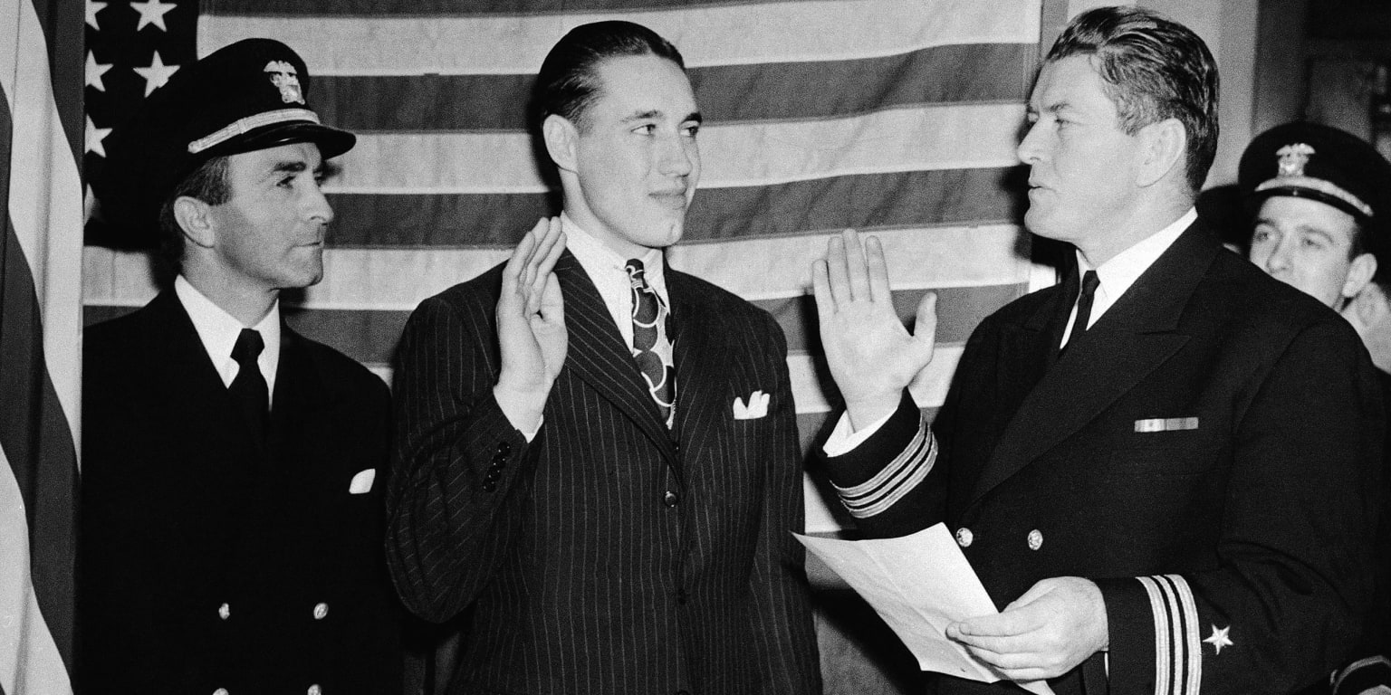 Bob Feller enlists in Navy for World War II