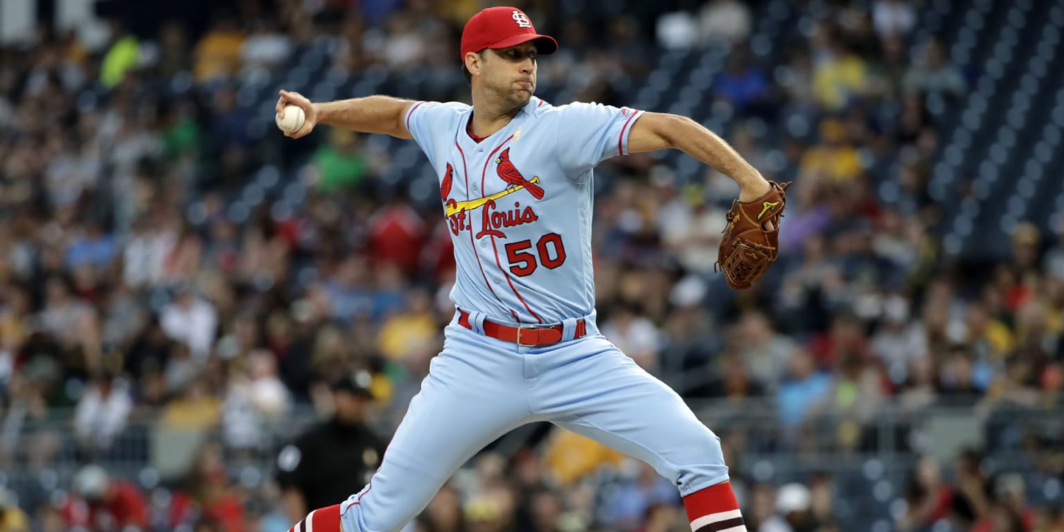 Wainwright Turns in Another 7-Inning Start as Cards Rout Pirates