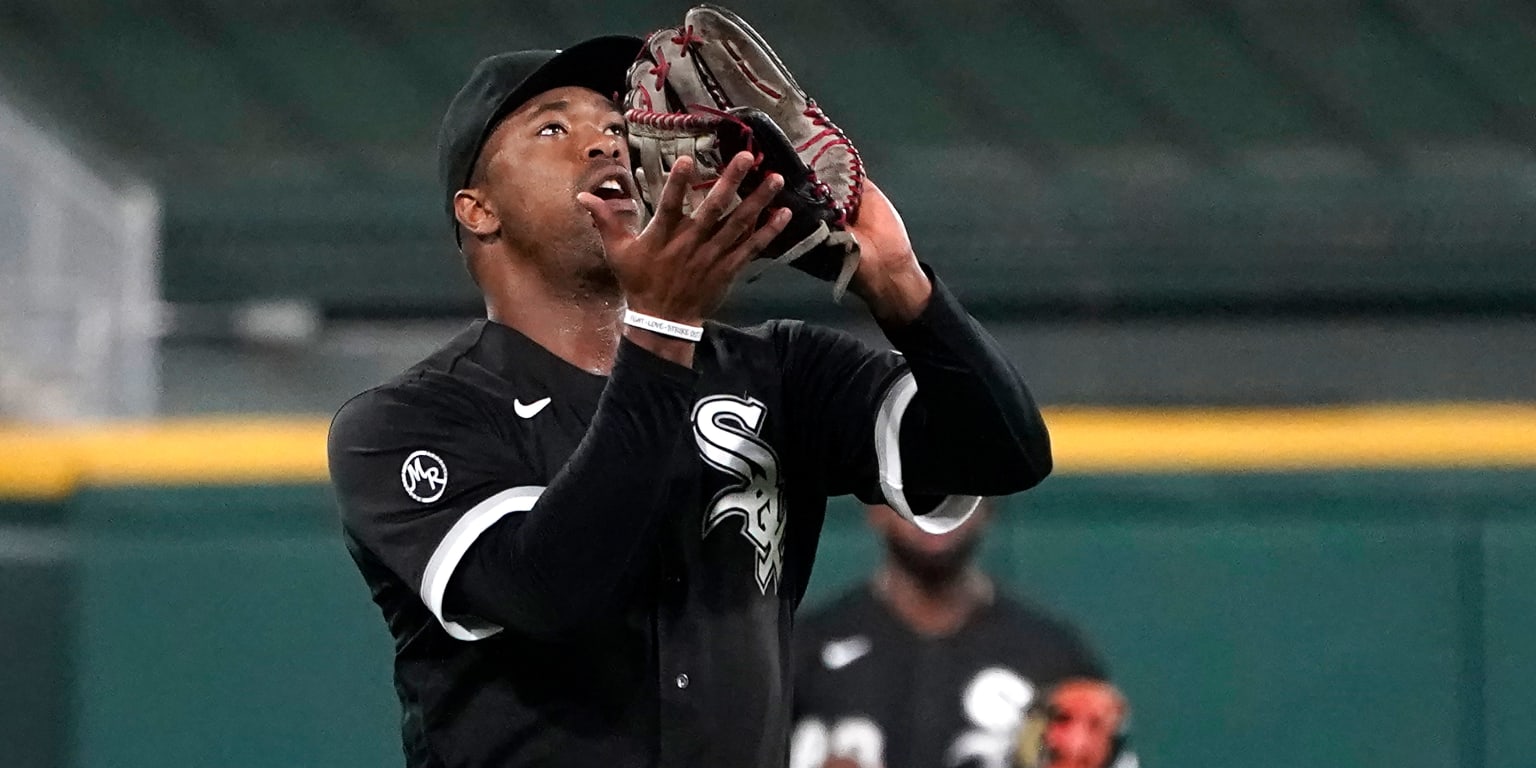 Chicago Cubs name Eloy Jimenez minor league player of the year