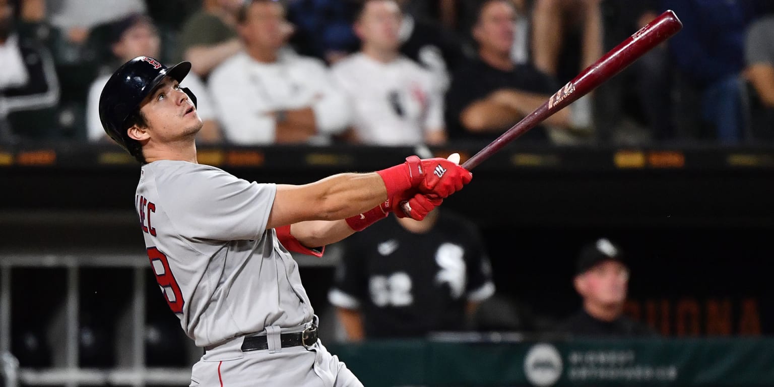 Martinez, Dalbec homers power Red Sox past Mariners 4-3 - Seattle