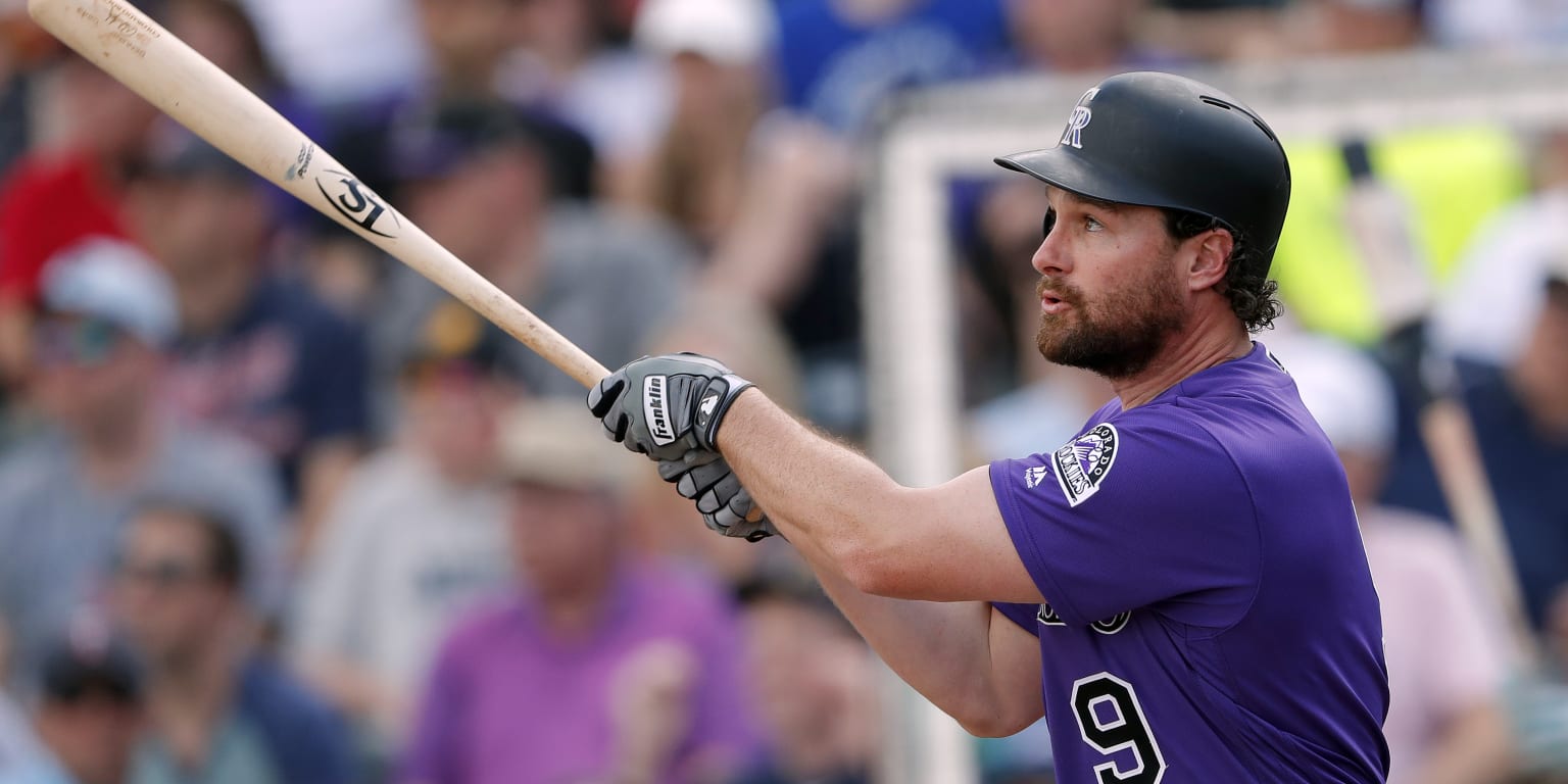 Daniel Murphy placed on injured list
