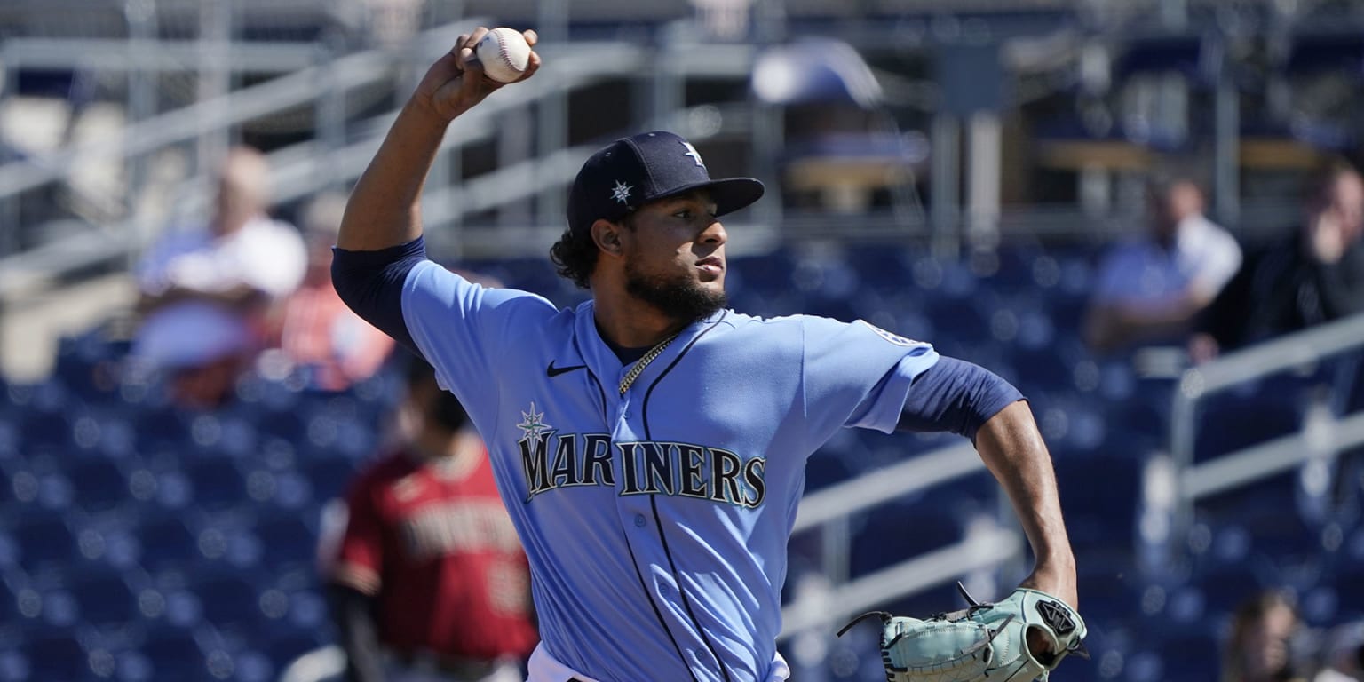 Yohan Ramirez among Mariners roster moves