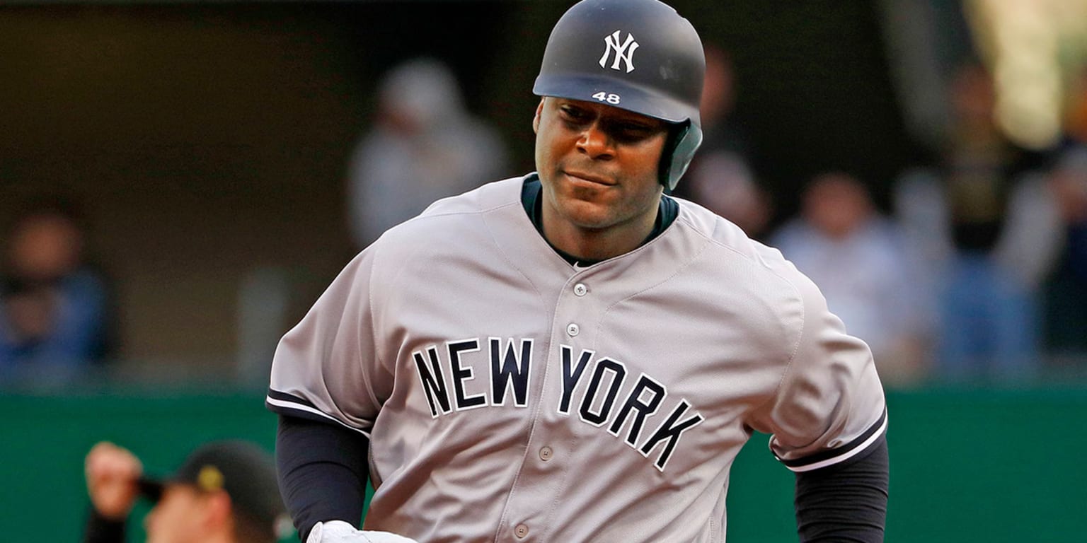 Yankees Said to Have Deal With Brewers Slugger Chris Carter - The