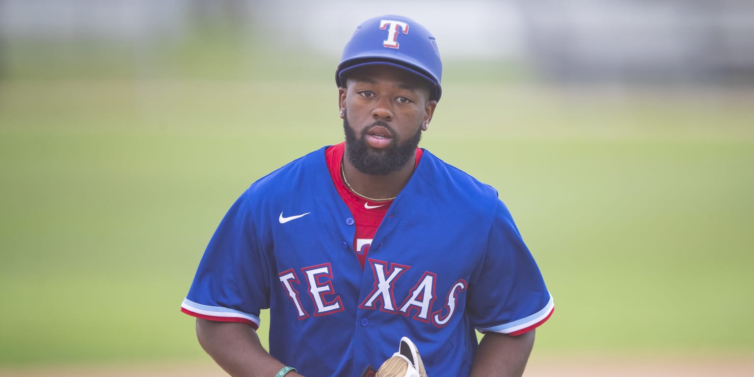 Texas Rangers Cruise to Victory over Houston Astros, 8–1