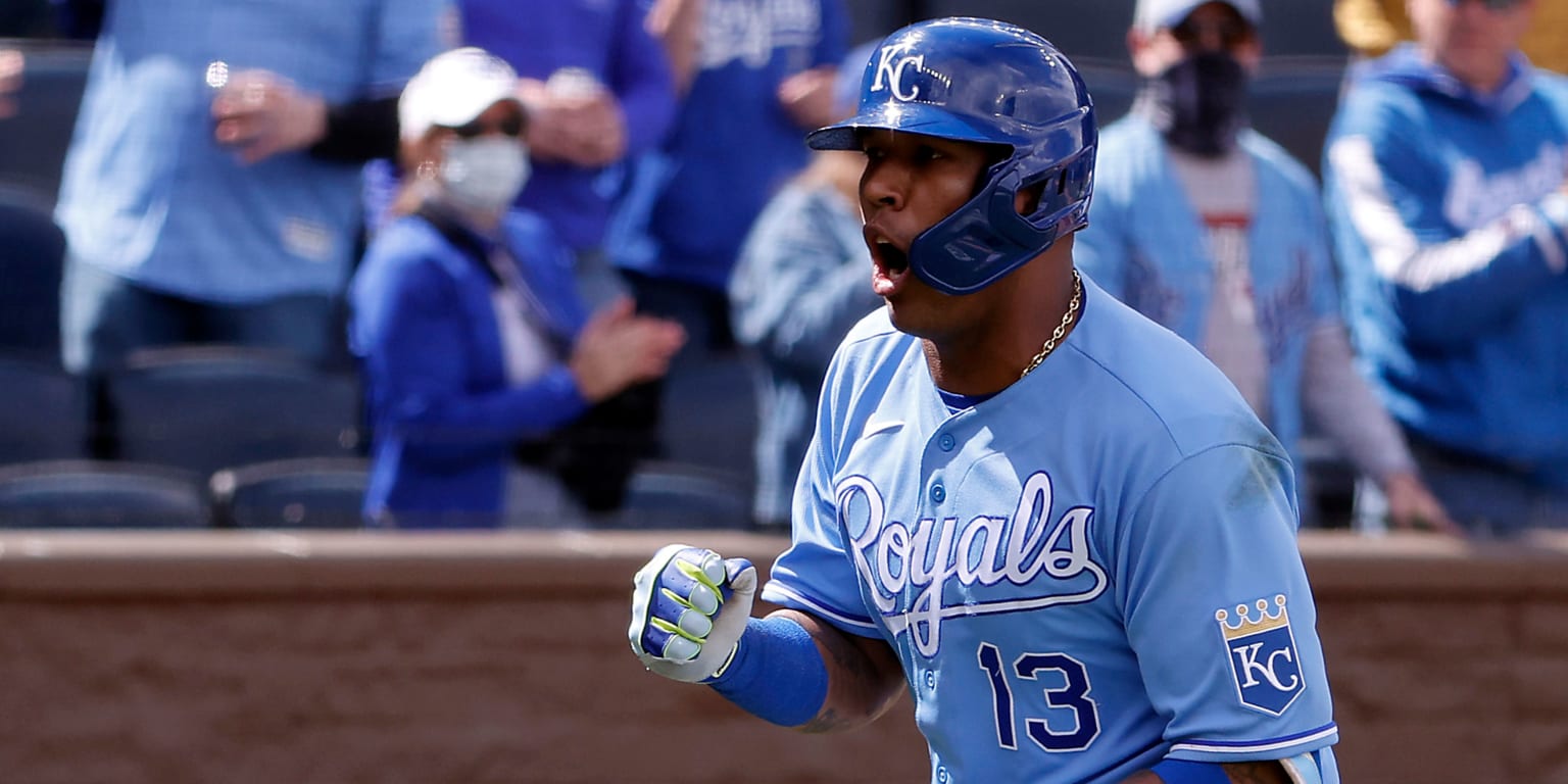 KC Royals' Sal Perez hits third homer in two days: MLB news