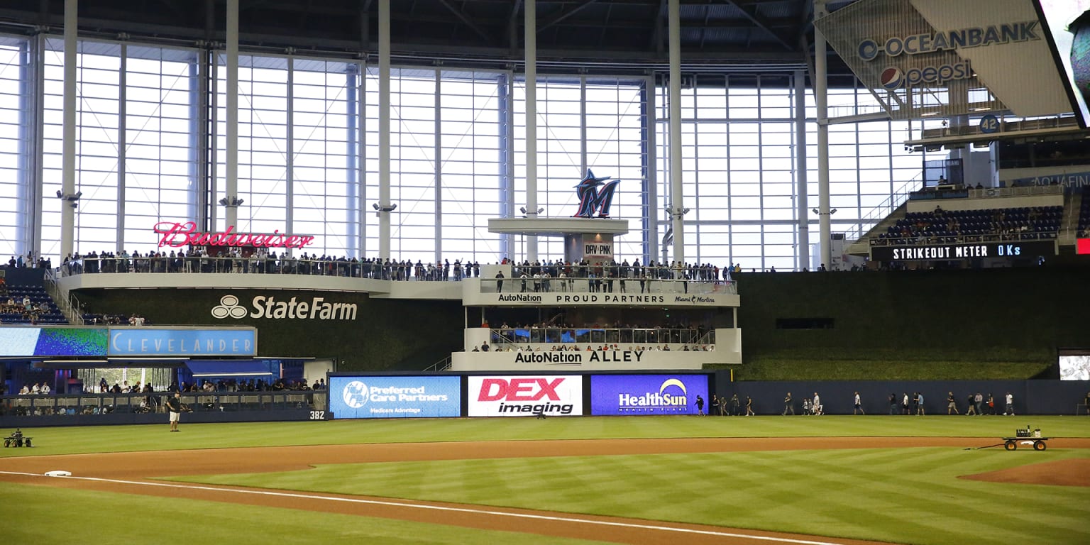 Lessons Learned: Marlins Ballpark Leaks, Grass Is Browning