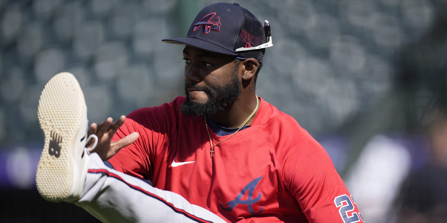 Braves call up top prospect Harris to boost outfield defense - The