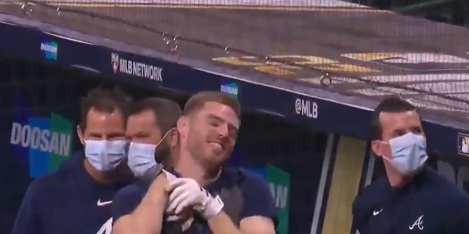 Freddie Freeman's air kisses were for A.J. Pierzynski