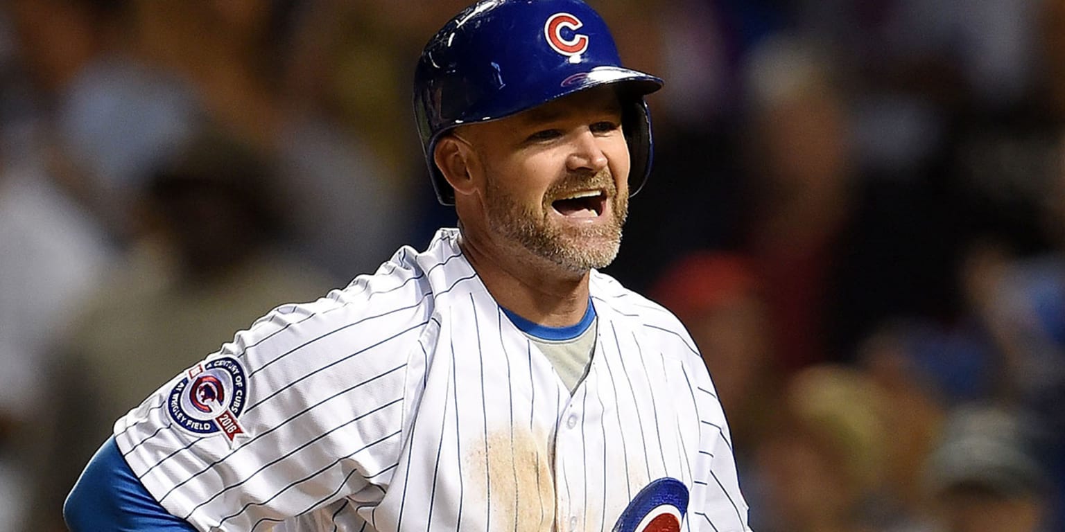 Cubs' David Ross scores from first on double