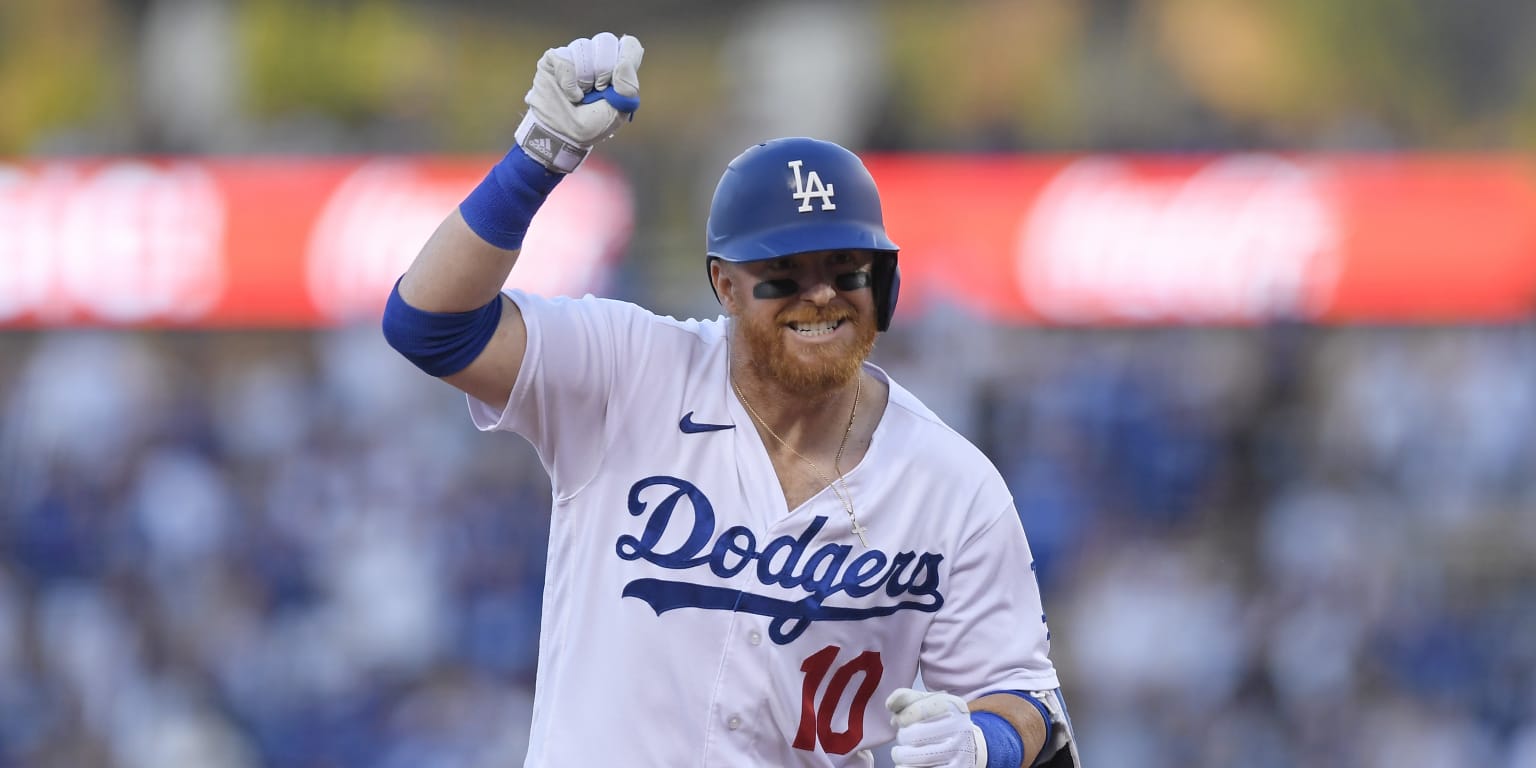 Justin Turner hits 2 HRs, Dodgers beat Padres 3-1