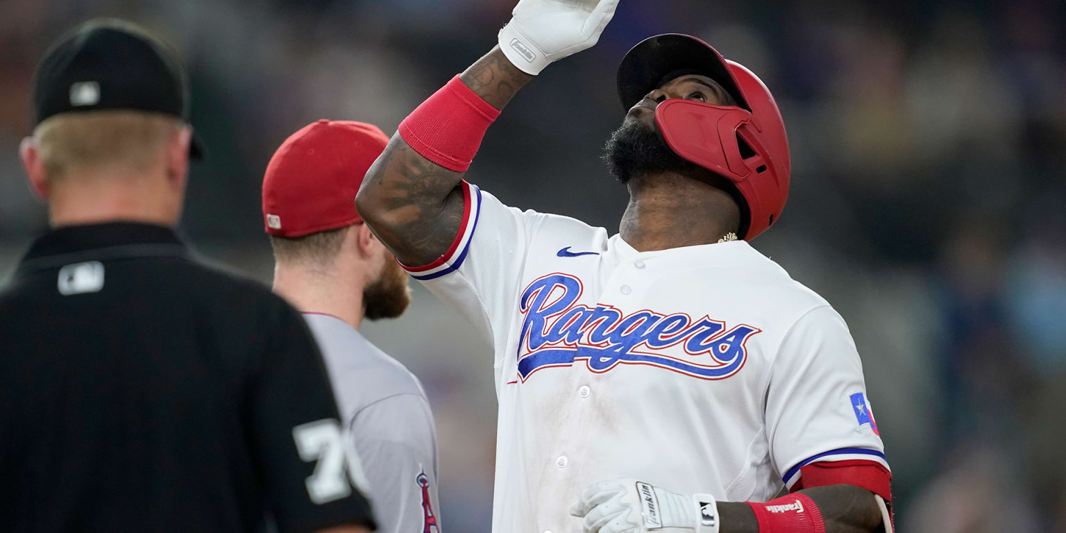 Texas Rangers' Adolis Garcia Named Top-10 MLB Rookie in 2021 - Sports  Illustrated Texas Rangers News, Analysis and More