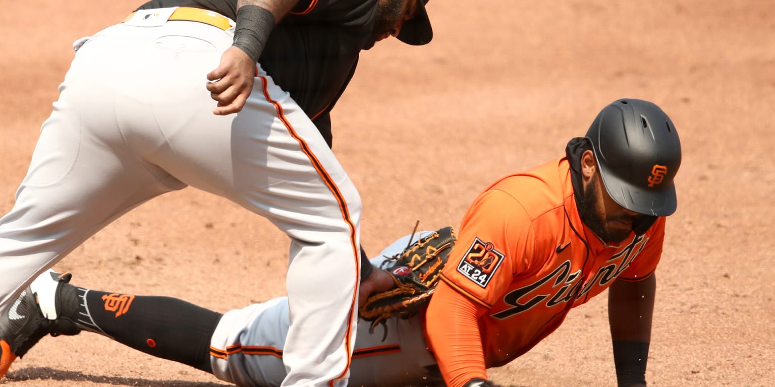 Do the SF Giants still believe in outfield prospect Heliot Ramos?
