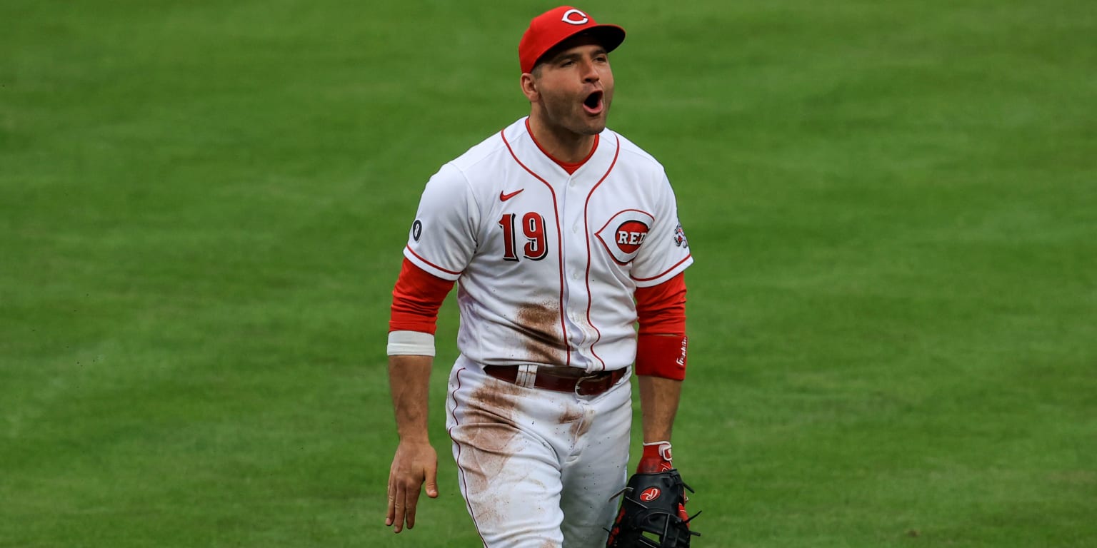 Joey Votto goes off on Reds' sweep of Cardinals in St. Louis