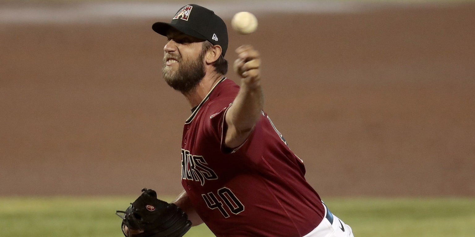 Madison Bumgarner looked at home again in return to San Francisco