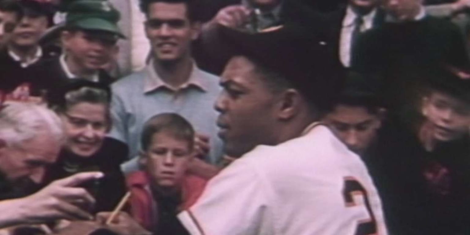 Watch rare footage of the Giants' final game at the Polo Grounds in vivid  color