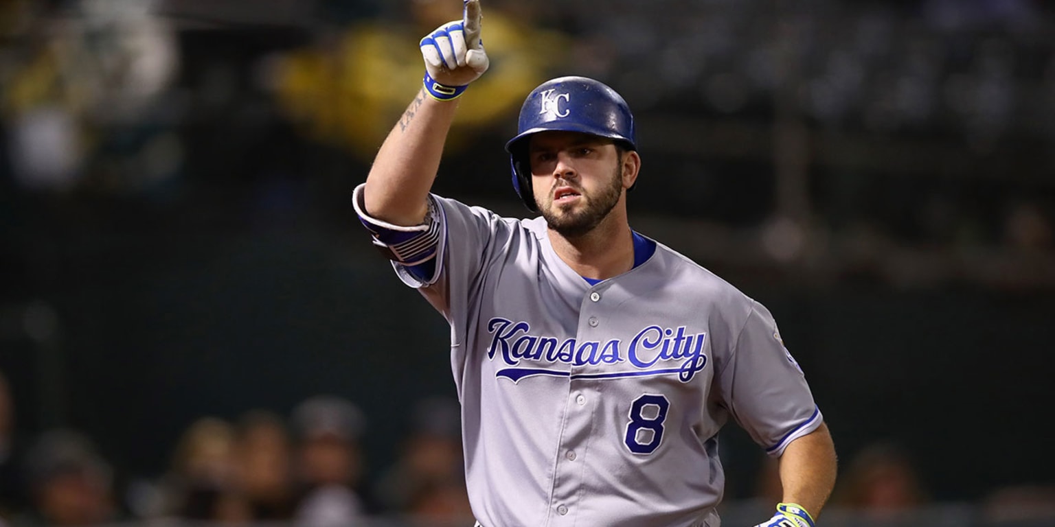 Mike Moustakas: Back to KC, even if 'system failed' him