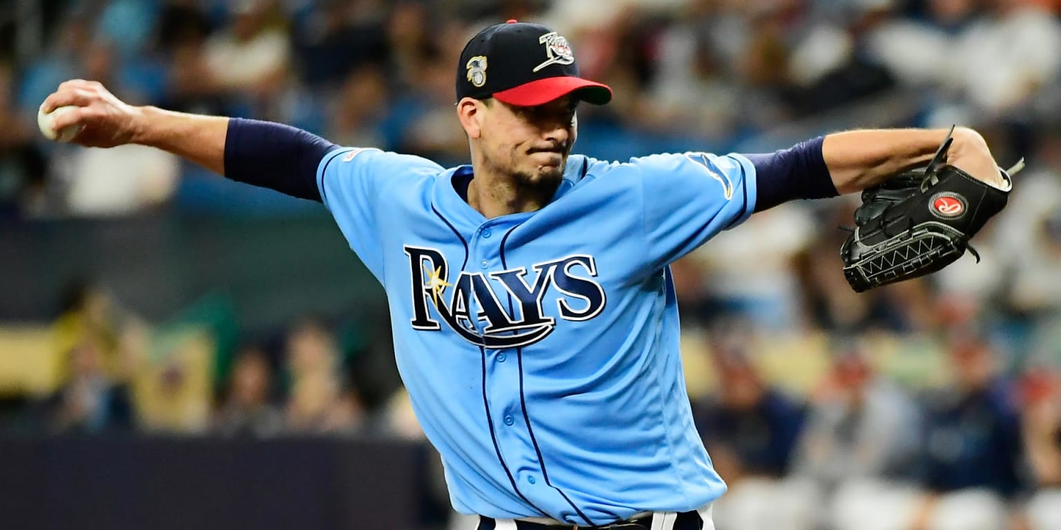 Charlie Morton strikes out 14 as Astros beat Rangers 6-1