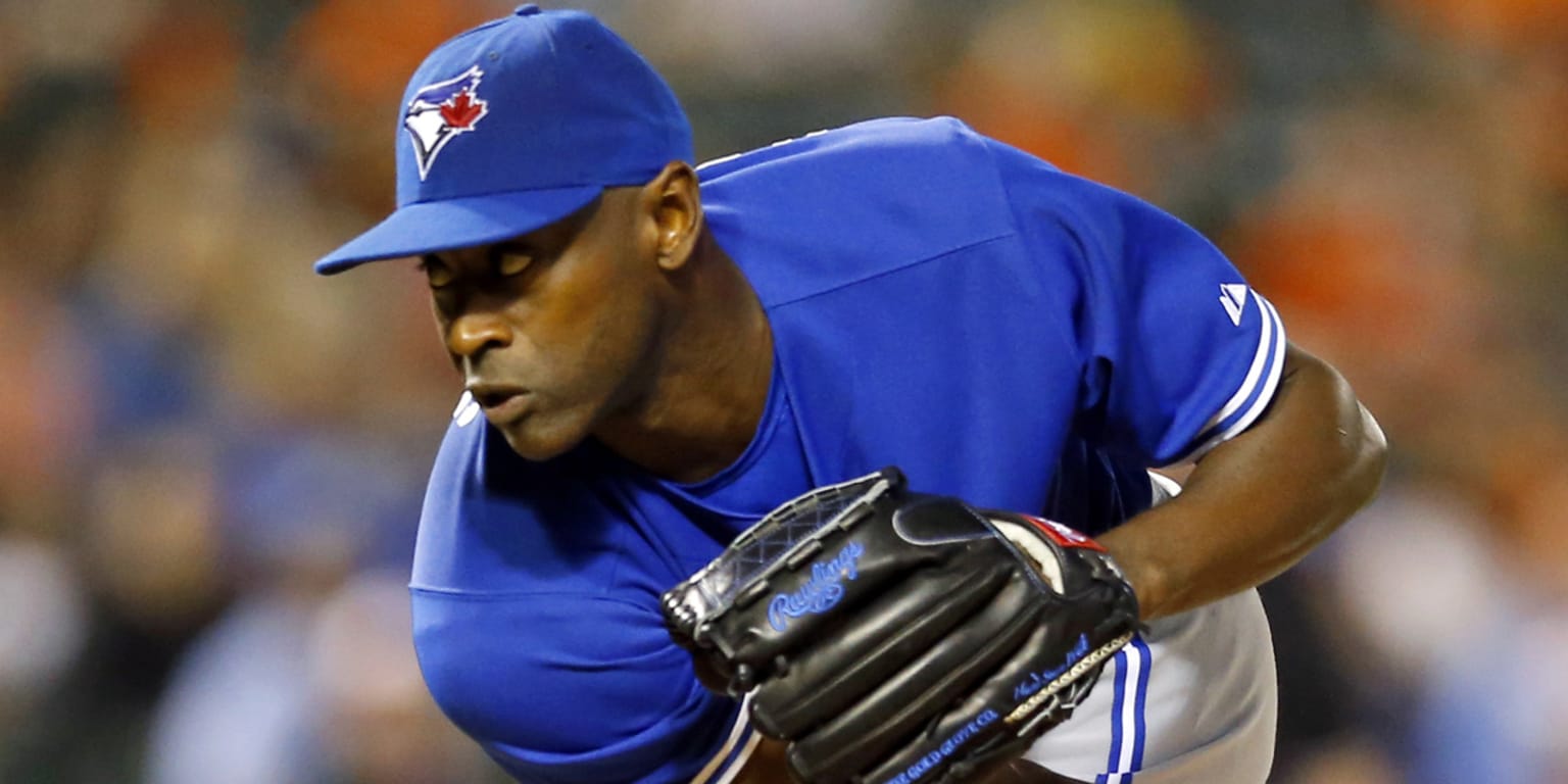 LaTroy Hawkins dishes on all-time favorites