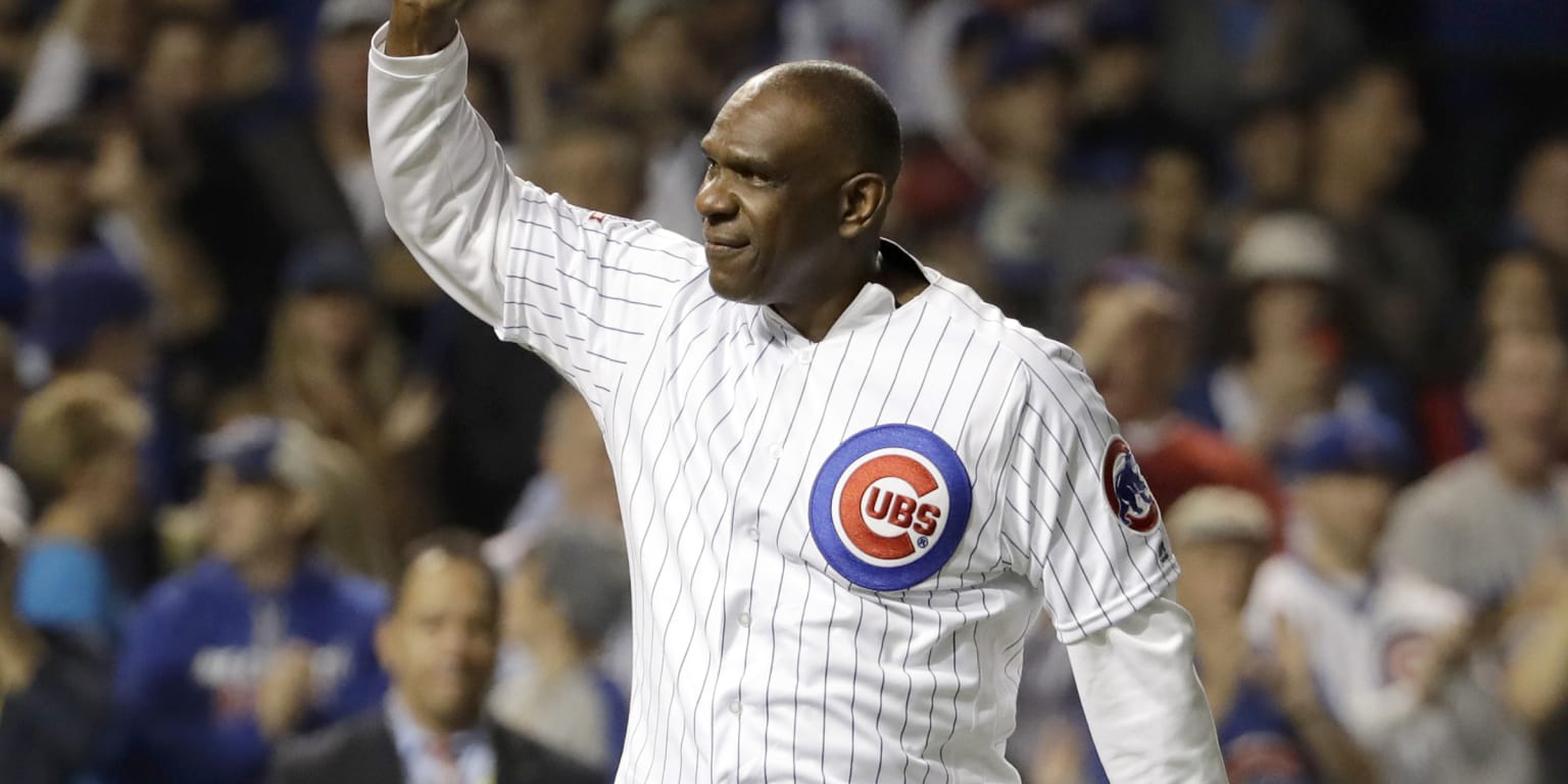 How Andre Dawson continued Curt Flood's legacy of protecting