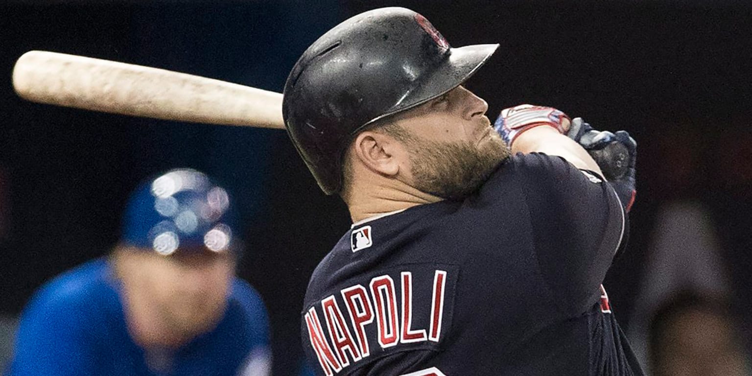 Former MLB slugger Mike Napoli to join Cubs' training staff