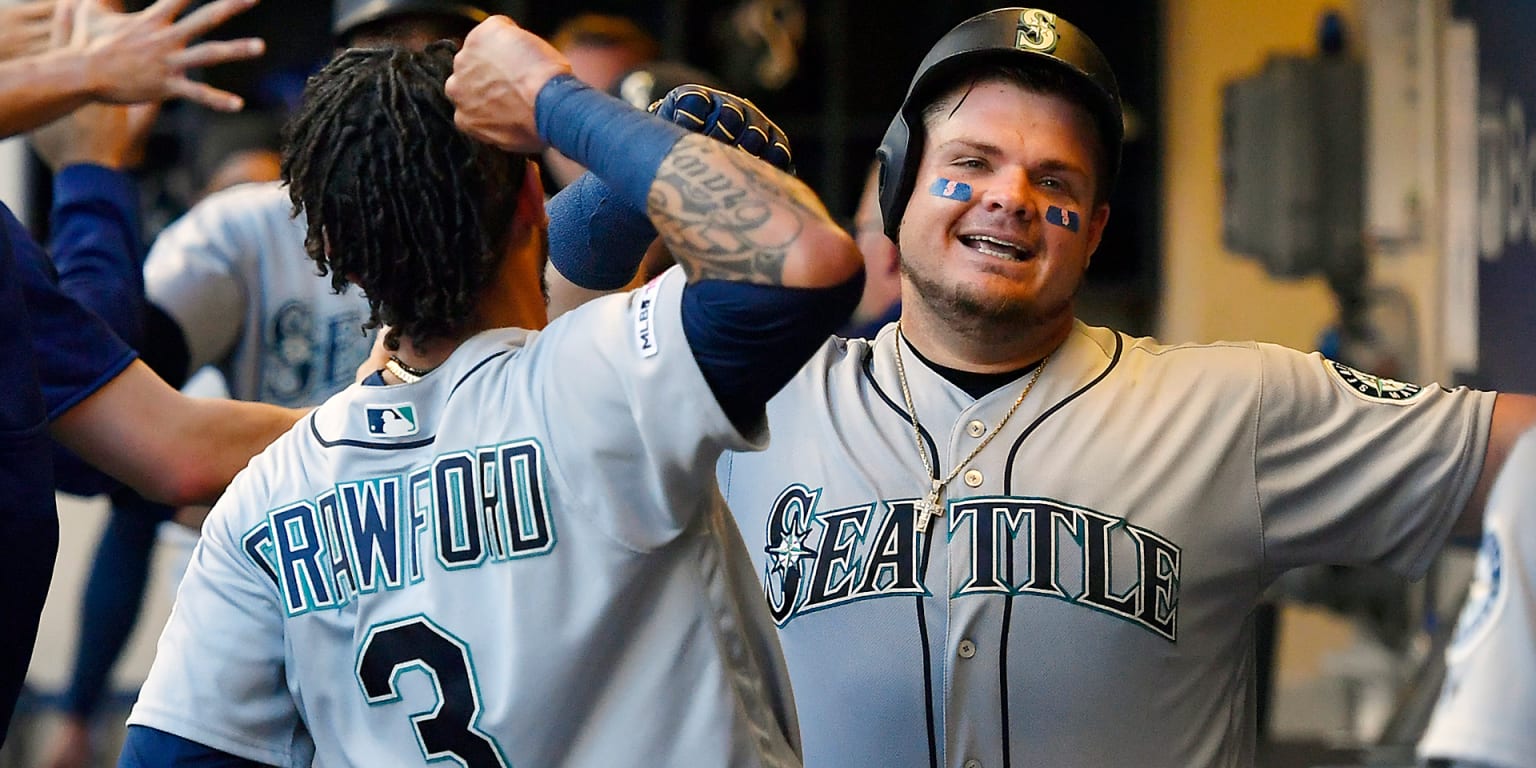 Daniel Vogelbach's massive homer highlights Mariners' win over