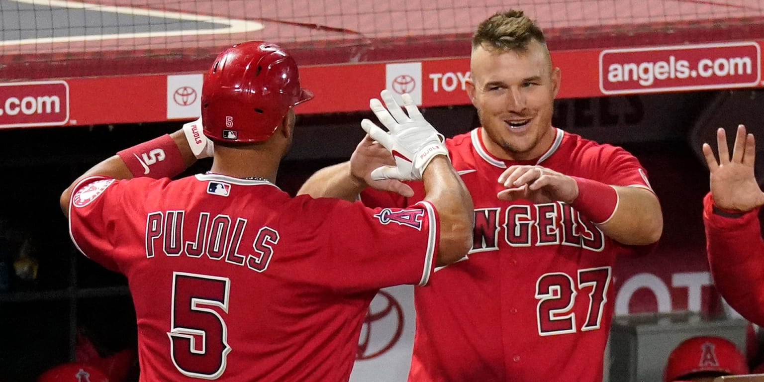 Angels' Mike Trout stealing fewer bases amid Albert Pujols' hot