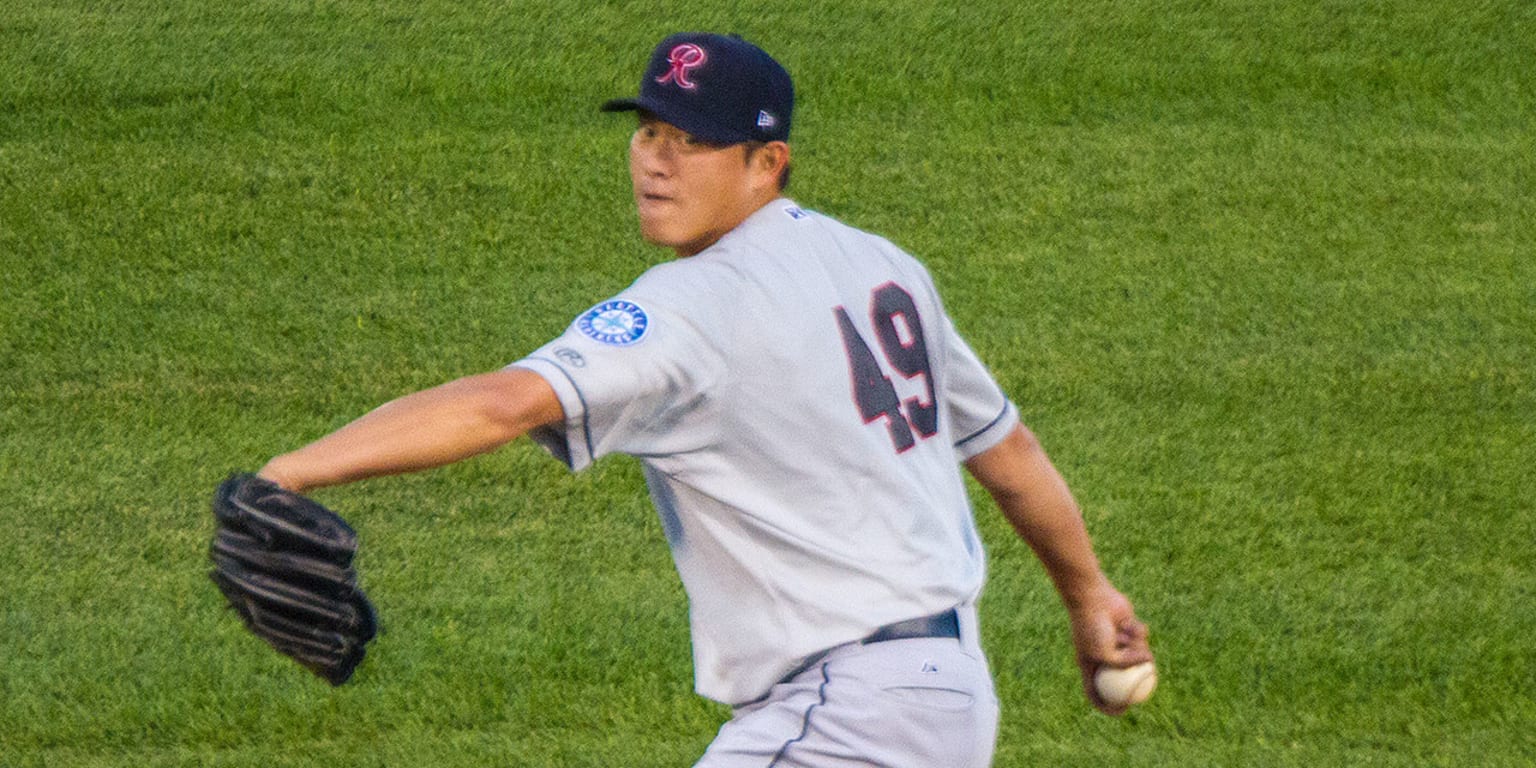 Yankees bring back Chien-Ming Wang on minor-league deal