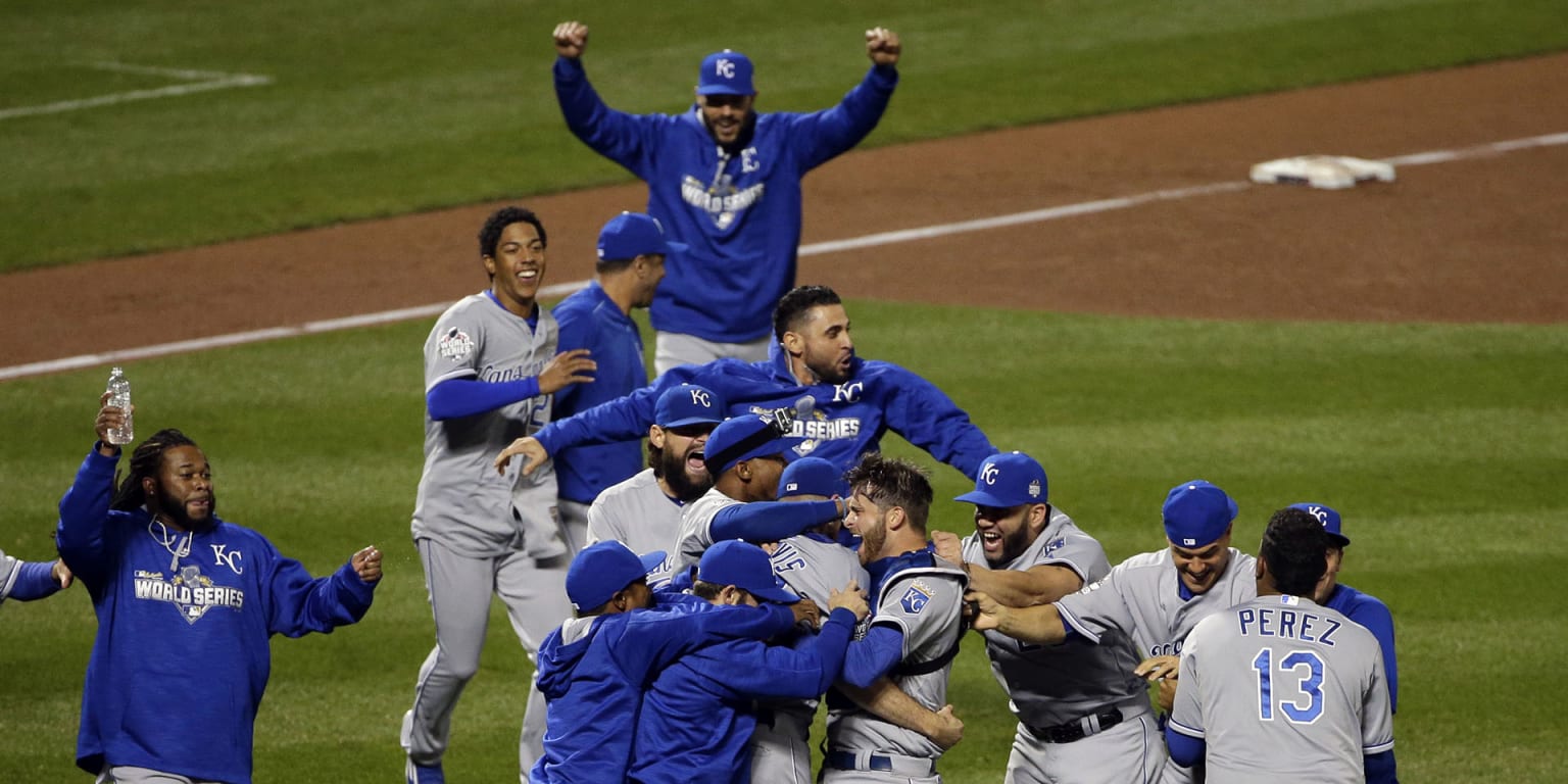 30 YEARS IN THE MAKING: The Playoffs Story of the 2015 Royals 
